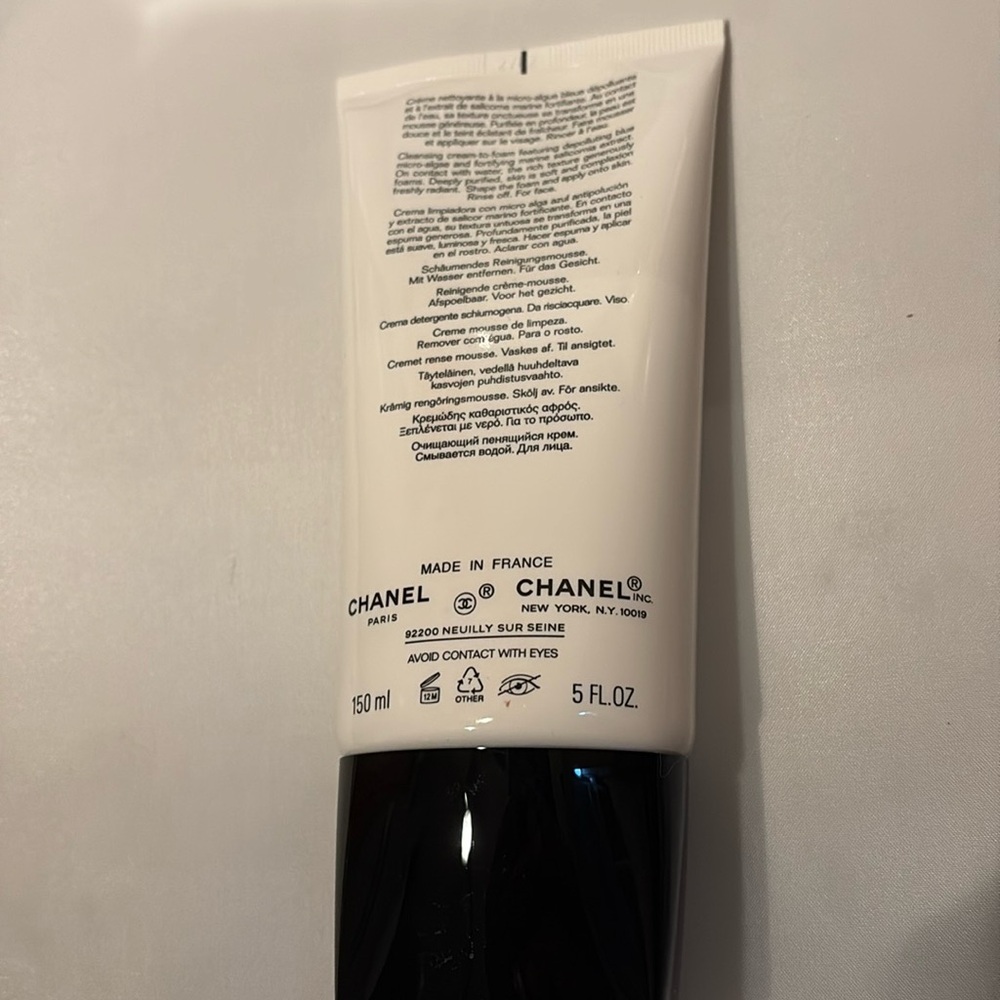 CHANEL La Mousse Cleansing Foam – Brand New | 100% Authentic - Picture 5 of 12